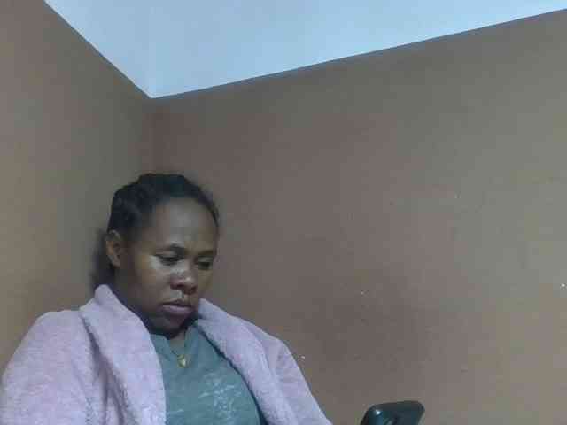 Elynah1a webcam
