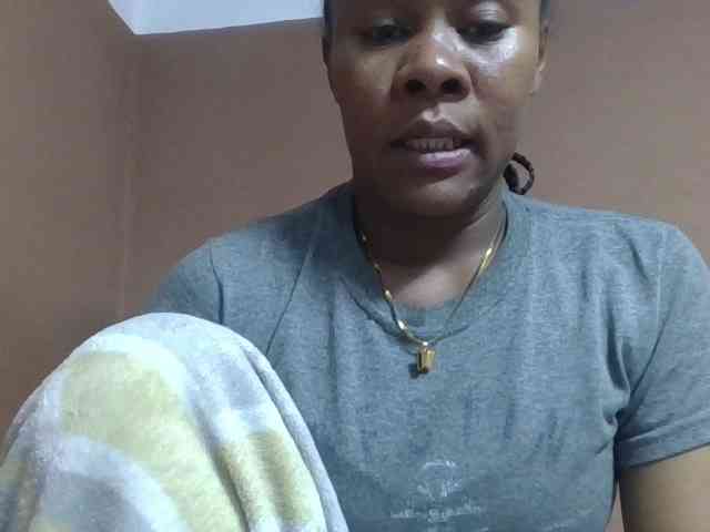 Elynah1a webcam