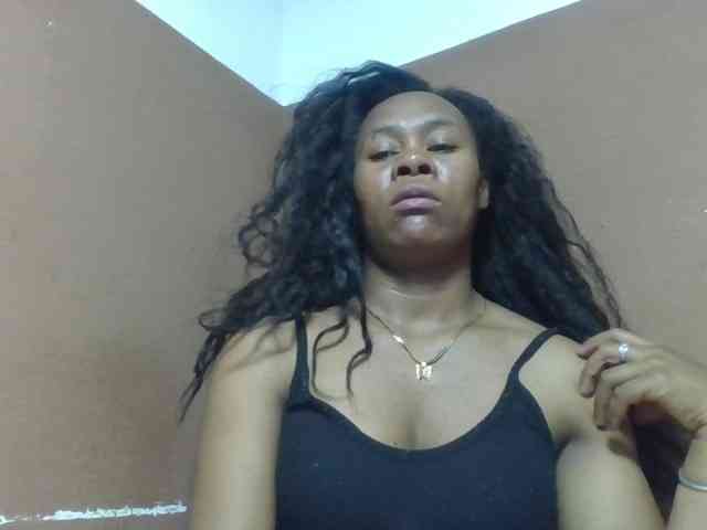 Elynah1a webcam