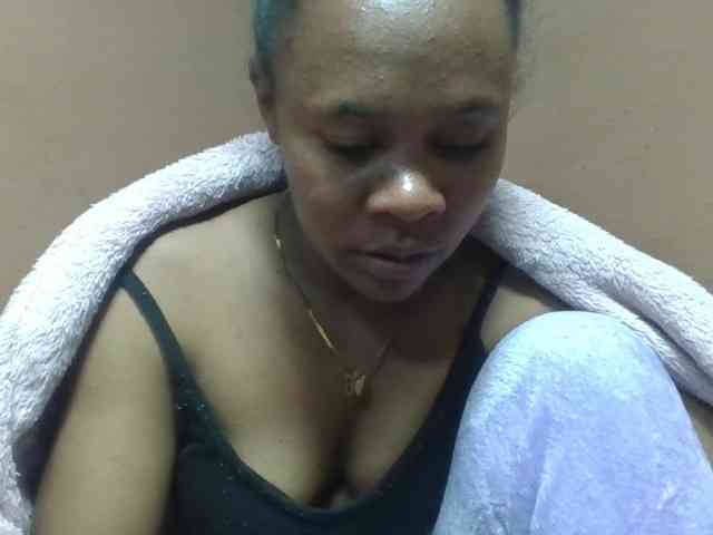Elynah1a webcam