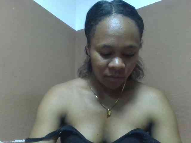 Elynah1a webcam
