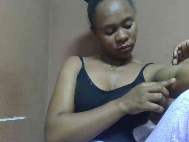Elynah1a webcam