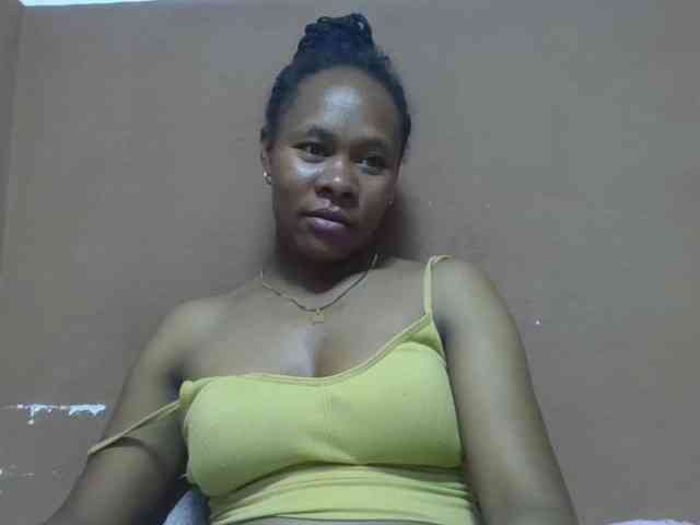 Elynah1a webcam