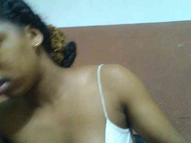 Franciah1a webcam