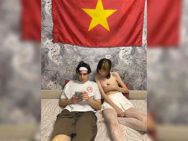 AlexaAndAdam webcam