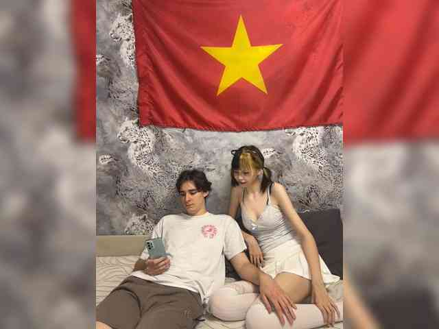 AlexaAndAdam webcam