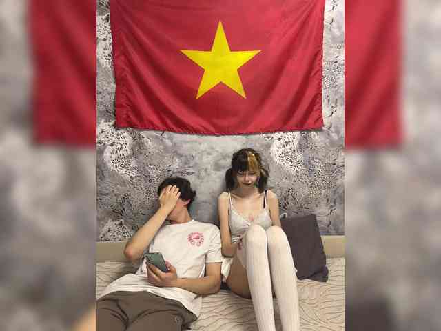 AlexaAndAdam webcam