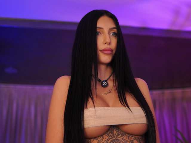 SalmaJade live cam on BongaCams