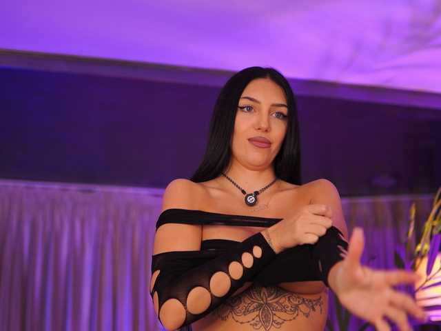 SalmaJade live cam on BongaCams