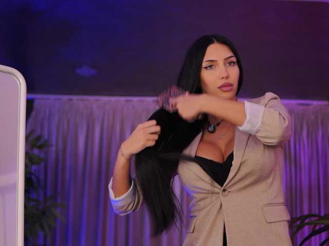 SalmaJade