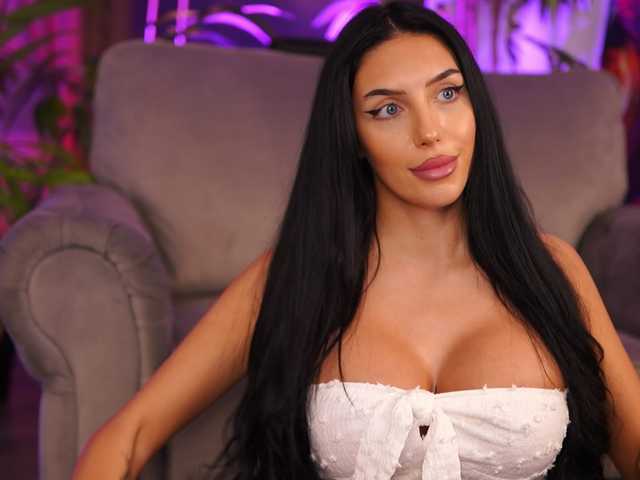 SalmaJade live cam