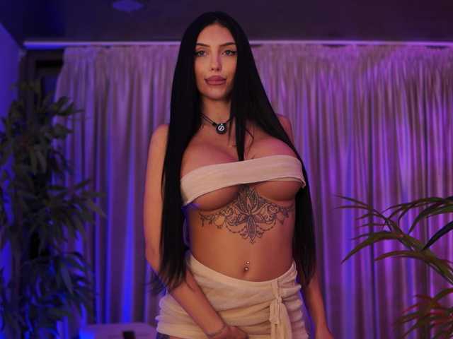SalmaJade