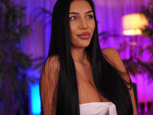 SalmaJade