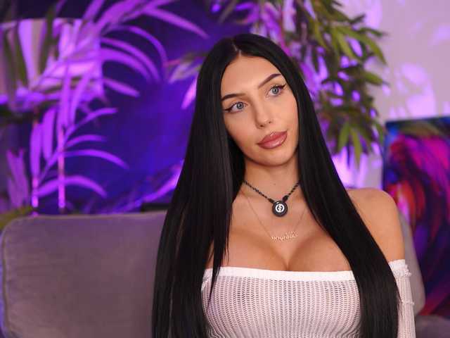 SalmaJade