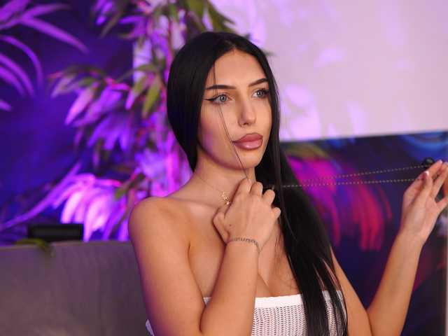 SalmaJade live cam on BongaCams