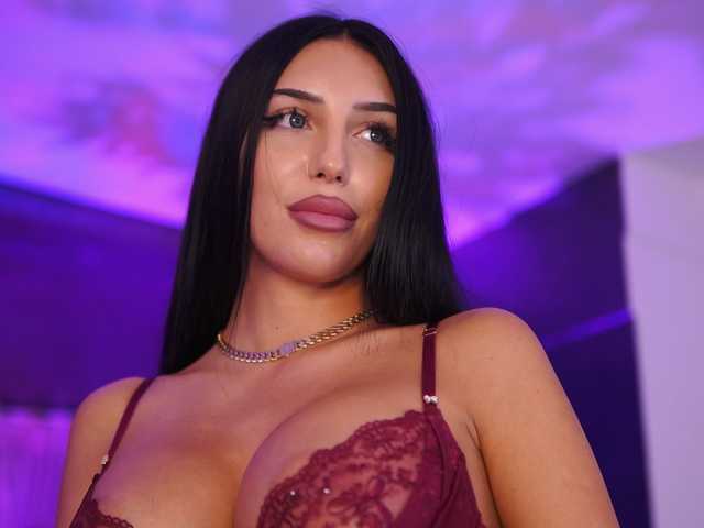 SalmaJade live cam on BongaCams
