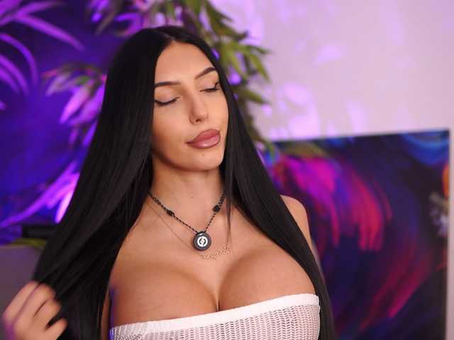 SalmaJade