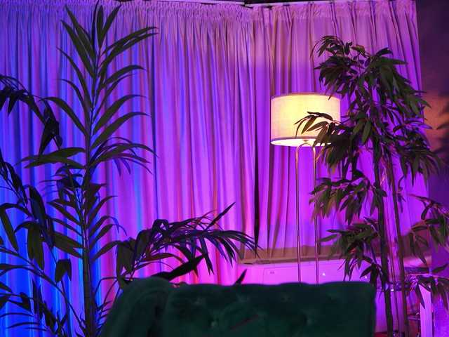 SalmaJade live cam