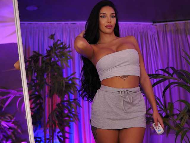 SalmaJade live cam on BongaCams