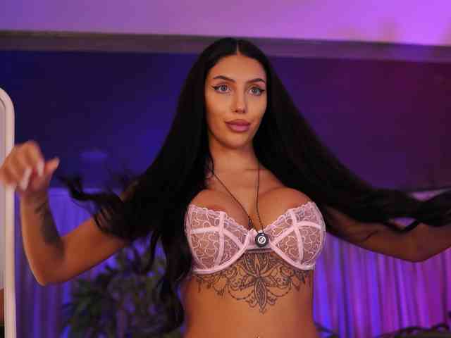 SabrinaJade