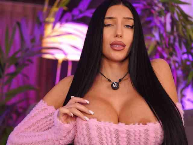 SabrinaJade