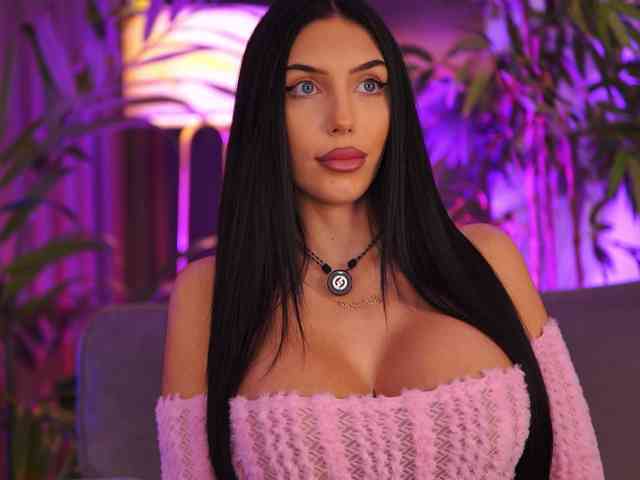 SabrinaJade