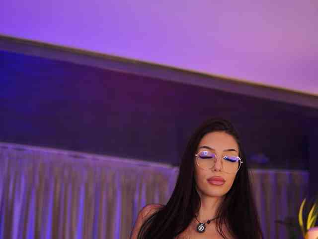 SabrinaJade webcam