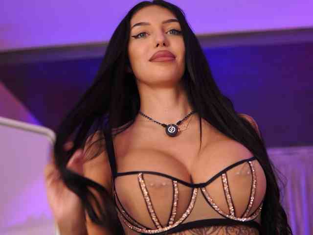 SabrinaJade