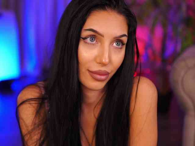 SabrinaJade