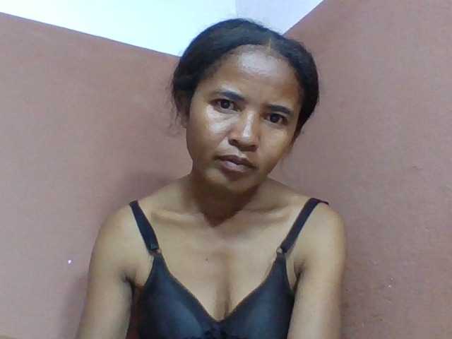 Claudia1a live cam on BongaCams