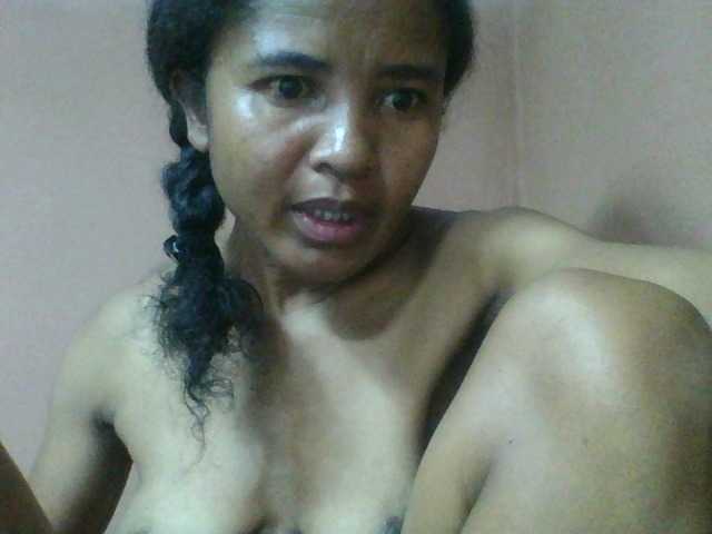 Claudia1a live cam on BongaCams