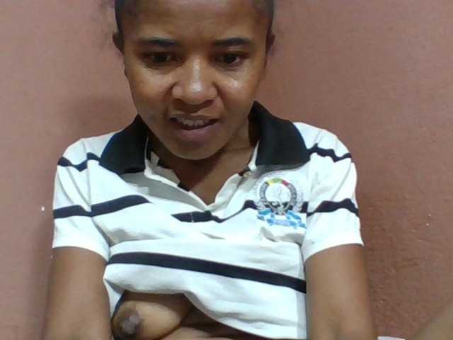 Claudia1a live cam on BongaCams