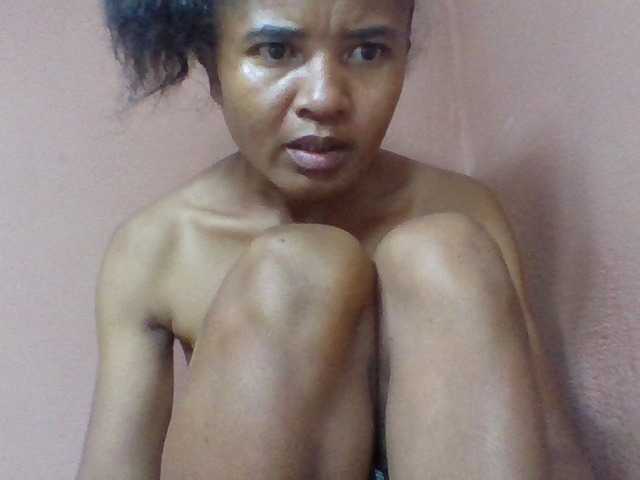 Claudia1a live cam on BongaCams