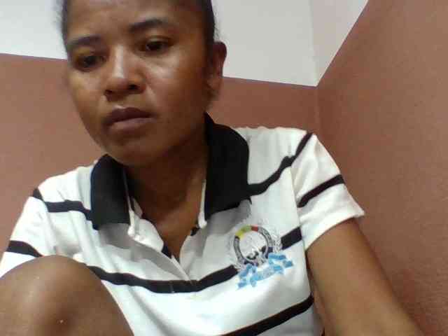 Claudia1a webcam