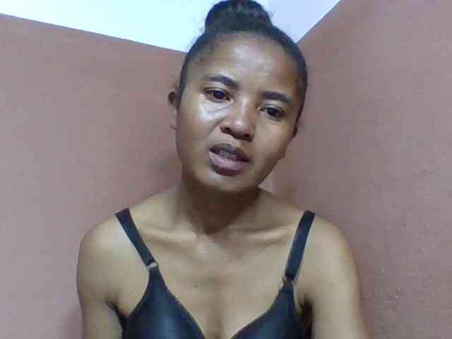 Claudia1a webcam