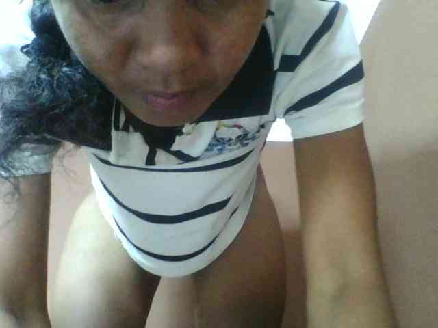 Claudia1a webcam