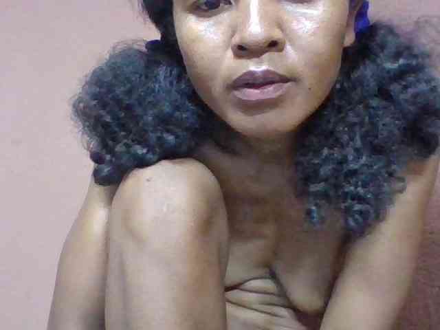 Claudia1a webcam