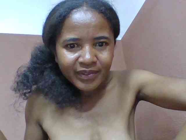 Claudia1a