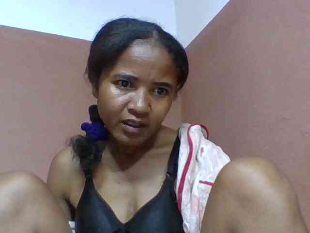Claudia1a webcam