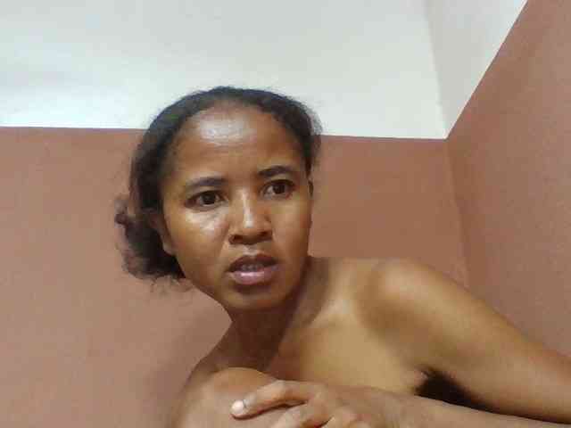 Claudia1a