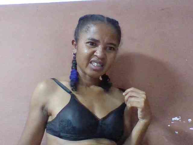 Claudia1a webcam