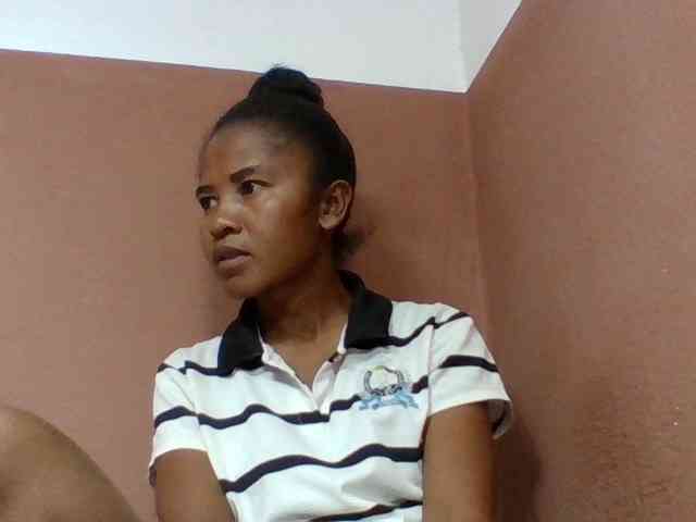 Model: Claudia1a