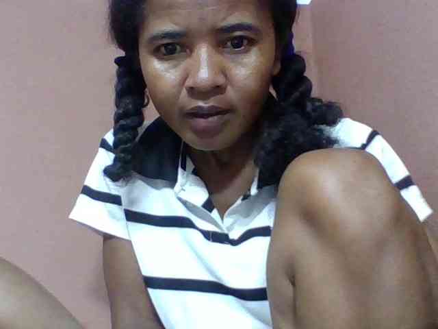 Claudia1a webcam