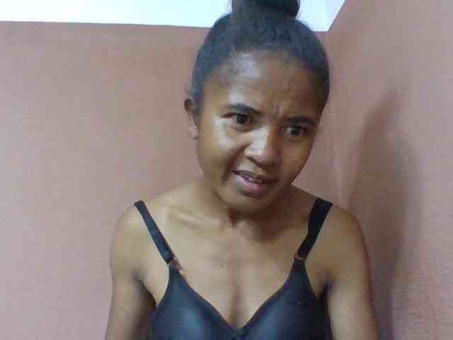 Claudia1a webcam