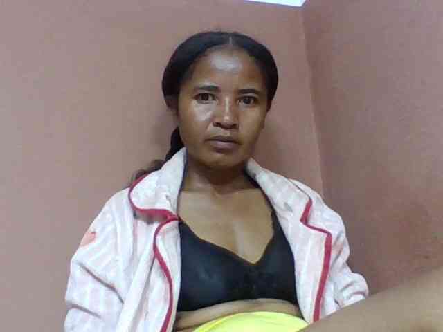 Claudia1a