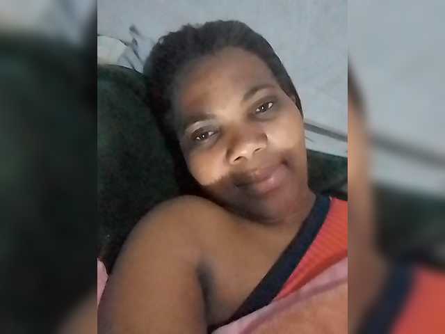Mendy703 live cam on BongaCams