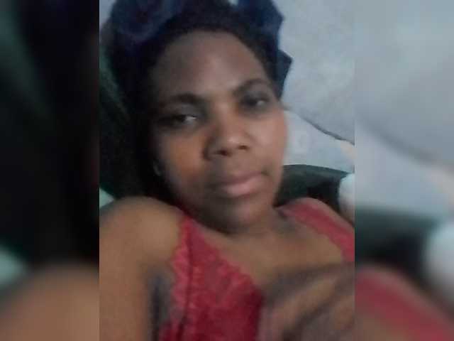 Mendy703 live cam on BongaCams