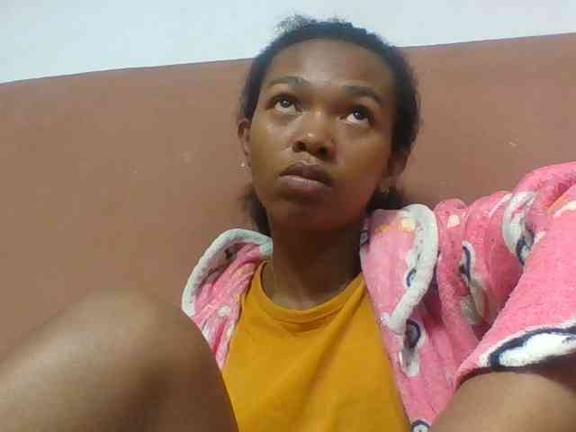 Leanie1 webcam