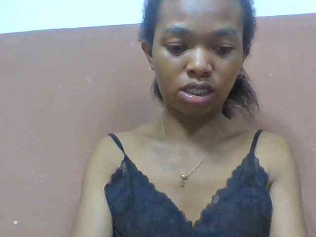 Leanie1 webcam