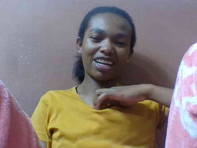 Leanie1 webcam